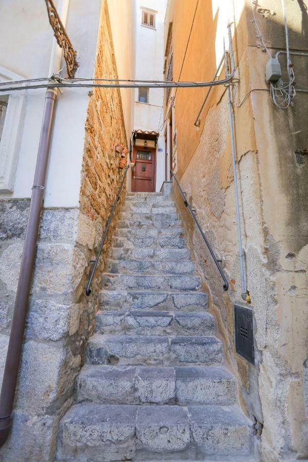 Casa Sul Mare Lägenhet Cefalù Exteriör bild