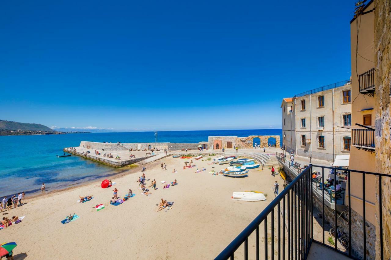 Casa Sul Mare Lägenhet Cefalù Exteriör bild