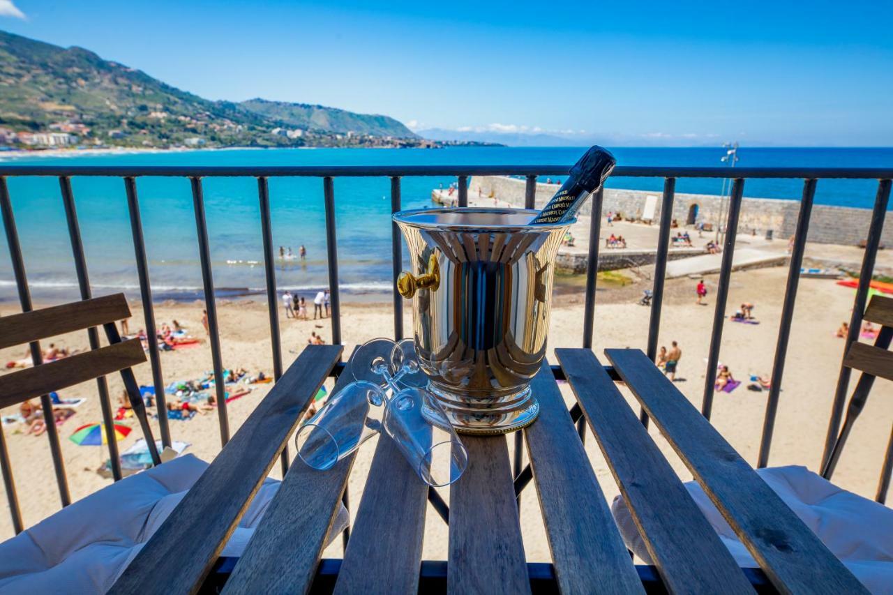 Casa Sul Mare Lägenhet Cefalù Exteriör bild